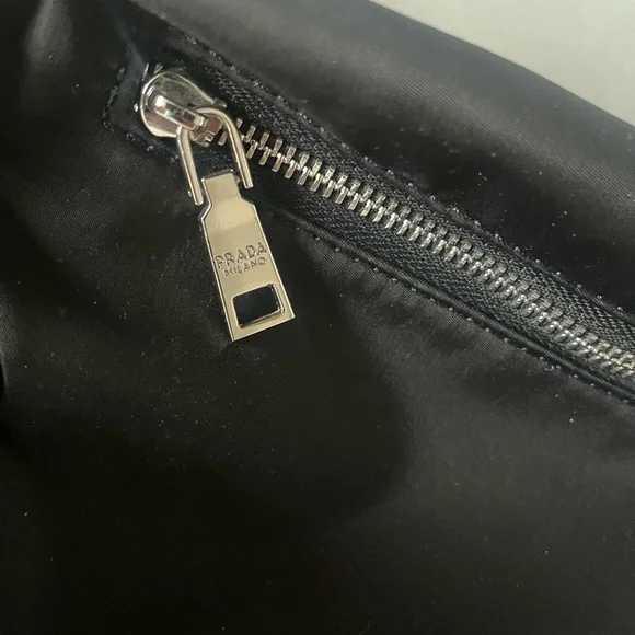 Very minimal use!!!! Prada Black Belt Bag with Signature Triangle Logo. - Picture 4 of 7